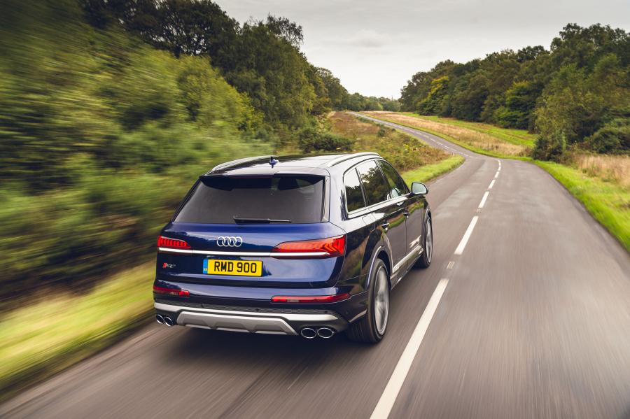  Audi SQ7 TDI (4M) 2019 года  (UK) (фото 43 из 46)